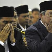 jokowi-nyapres-misi-balas-dendam