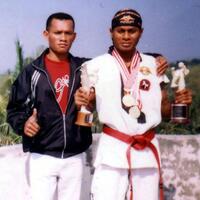 para-petarung-the-raid-sejago-apa-mereka-di-balik-layar