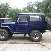 pilih-mana-toyota-hardtop-fj40-atau-jeep-cj-7-ayo-kometar-agan