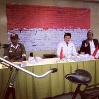 dekorasi-tps-tps-kreatif-di-kota-bandung-pemilu-2014