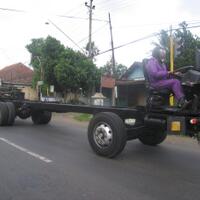 kenapa-ente-harus-naik-bus--ini-alasannya-realbro