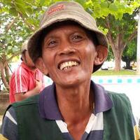 mister-slamet-tukang-becak-berbahasa-inggris-di-banyuwangi