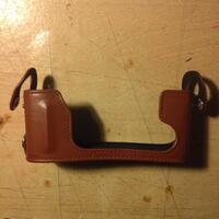 wts-leather-case-for-fujifilm-xe-1--xe-2-mint-condition