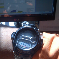 tunjangan-hari-ini--tunjukkan-jam-tangan-agan--biar-happy