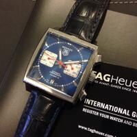 pengemar-tag-heuer