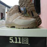 all-about-sepatu-trekking