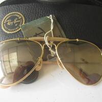 97289728-rayban-enthusiast---never-hide-97289728