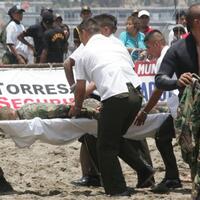 jatuh-dari-ketinggian-1500-meter-perwira-ad-peru-hanya-keseleo