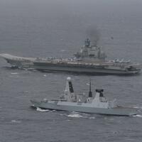 kapal-nuklir-penjelajah-tempur-rusia-quotdikawalquot-kapal-perusak-inggris