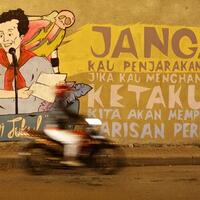 balas-fadli-zonputri-wiji-thukul-buat-puisi--kebakaran-jenggot