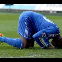 demba-ba-kami-cinta-rasulullah-pemain-muslim