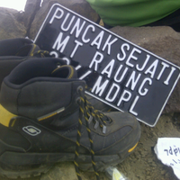 all-about-sepatu-trekking