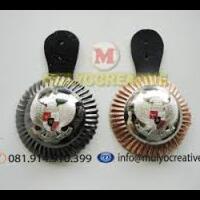 blunder-lagisst-lambang-garuda-di-dada-kanan-baju-prabowo-hatta-terbalik