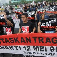 ahok-minta-presiden-terpilih-tuntaskan-tragedi-mei-1998