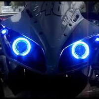 serba-serbi-yamaha-yzf-r15