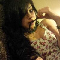 boneka-menyeramkan-matanya-ditutupi-kain-bertulisan-arab-ditemukan-dibawah-pohon