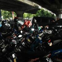 pekerjaan-yang-lahir-dari-kemacetan-jakarta