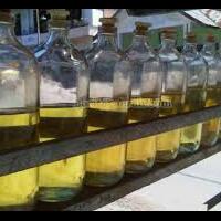 nakalnya-penjual-bensin-eceran