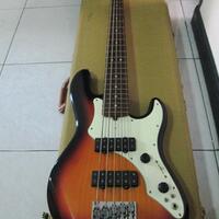 dijual-fender-roscoe-beck-5-string