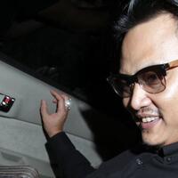 akhirnya-anak-syarif-hasan-di-tahan-kejaksaan