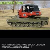 excavator--20-ton-sudah-terbukti-merusak-aspal-apalagi-tank-60-ton