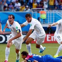 hasil-piala-dunia-2014-italia-vs-uruguay