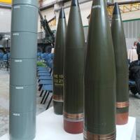 ini-dia-amunisi-meriam-caesar-155-yang-akan-diproduksi-pt-pindad