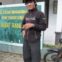 ngesot-gunung--kegiatan-alam-bebas-regsolo-sing-seneng-mbolang-ayo-guyub-mrene