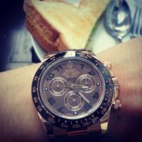 tunjangan-hari-ini--tunjukkan-jam-tangan-agan--biar-happy