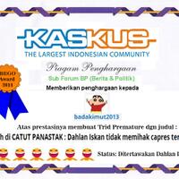 waspada-banteng-ngamuk--survei-polcomm-prabowo-menang-tipis-dari-jokowi