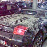 dubai-kota-mobil-mewah-yang-tak-terurus