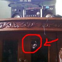 hal-hal-menakutkan-yang-ada-di-dalam-lemari-pakaian