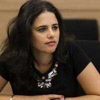 politikus-wanita-cantik-israel-ini-serukan-bunuh-ibu-ibu-palestina