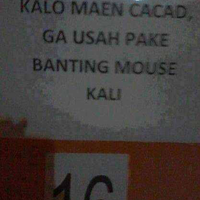 di-warnet-deket-rumah-ane-ada-ginian