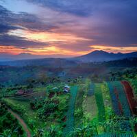 tempat-untuk-melihat-kota-bandung-dari-ketinggian