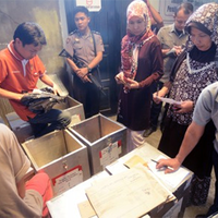 mk-kita-yang-suruh-buka-kotak-suara-kok