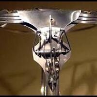 antara-benci-dan-rindu-kepada-wowo