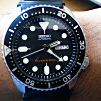 tunjangan-hari-ini--tunjukkan-jam-tangan-agan--biar-happy