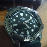 tunjangan-hari-ini--tunjukkan-jam-tangan-agan--biar-happy