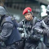 mk-ketuk-palu-tni-langsung-amankan-presiden-terpilih-yang-sah