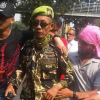 6-cerita-lucu-demo-massa-prabowo-di-mk