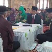 wowo-belum-pernah-jokowi-jadi-saksi-nikah-relawan