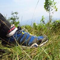 all-about-sepatu-trekking