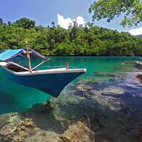 daripada-keluar-negeri-ente-datang-kesini-aja--maluku-utara