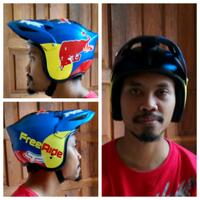 share-n-show-your-bike-helmet-mari-berbagi-dan-pajang-helm-sepedamu-disini