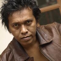gaya-quotslengeanquot-anggota-dpr-baru-adian-napitupulu