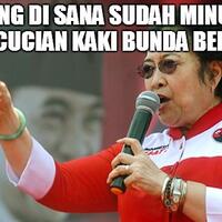 selfie-ahok-vs-anggota-dprd