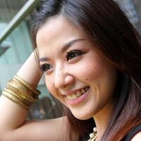 ada-yg-berminat---habis-putus--presenter-cantik-ingin-segera-cari-gantinya