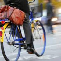 5-kesalahan-pengendara-sepeda-kayuh-saat-di-jalan-raya