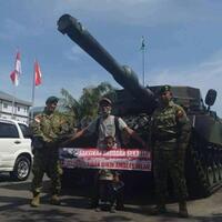 kata-jongos-bikin-ambles-parade-tank-leopard-jajal-jalanan-yogyakarta